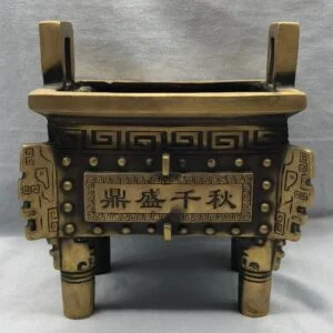 Brass Bronze Tripod Sculpture Fine Workmanship Good Luck Metal Crafts Decoration EDC Tools & Brass Collectibles