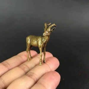Pure Brass Carved Tibetan Antelope Sheep Figurine Tea Pet Ornament Miniature Toy EDC Tools & Brass Collectibles