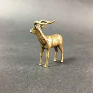 Pure Brass Carved Tibetan Antelope Sheep Figurine Tea Pet Ornament Miniature Toy EDC Tools & Brass Collectibles