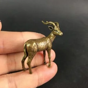Pure Brass Carved Tibetan Antelope Sheep Figurine Tea Pet Ornament Miniature Toy EDC Tools & Brass Collectibles