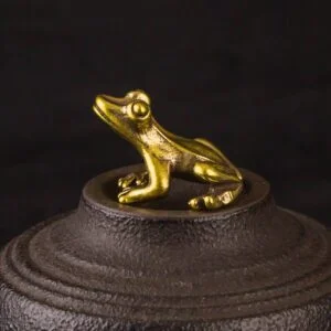 Pure Brass Frog Figurine Miniature Handmade Vintage Animal Toad Tea Pet Ornament EDC Tools & Brass Collectibles