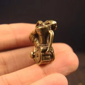 Retro Brass Motorcycle Engine Key Chain Pendant Car Hanging Tea Pet Ornament Toy EDC Tools & Brass Collectibles