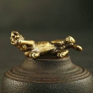 Pure Brass Vintage Tiger Figurine Zodiac Animal Craft Tea Pet Ornament Miniature EDC Tools & Brass Collectibles