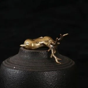 Retro Brass Christmas Elk Figurine Reindeer Statue Tea Pet Ornament Miniature EDC Tools & Brass Collectibles